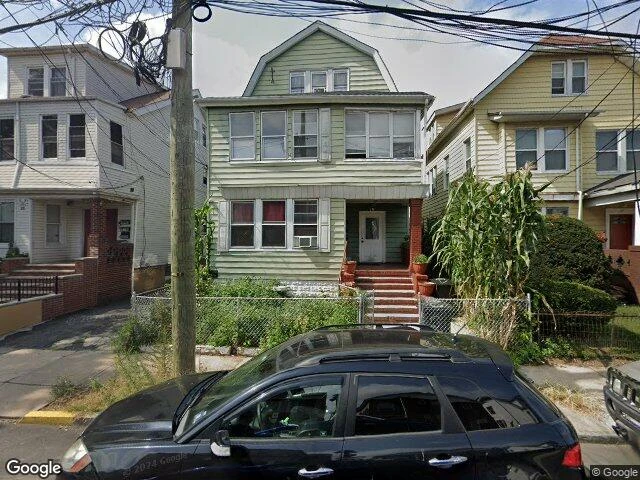 House image located at Newark, NJ 07112