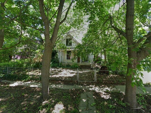 House image located at Indianapolis, IN 46219