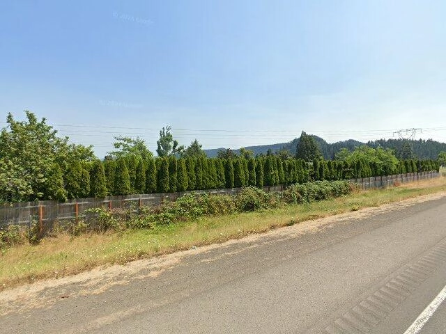 House image located at Springfield, OR 97478