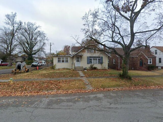 House image located at Centralia, IL 62801