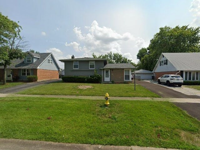 House image located at Country Club Hills, IL 60478