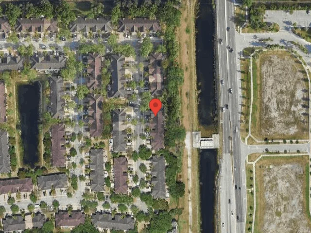 House image located at Hollywood, FL 33027