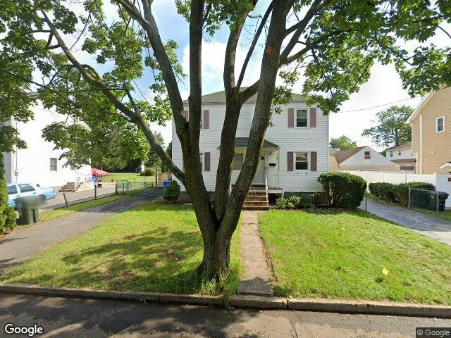 House image located at Fords, NJ 08863