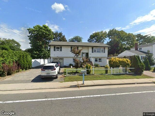 House image located at West Babylon, NY 11704