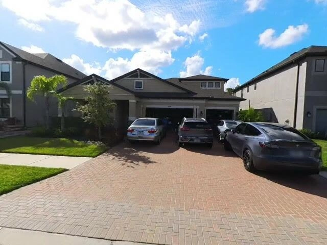 House image located at Tampa, FL 33647