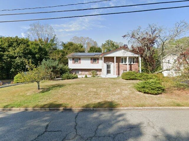 House image located at Nanuet, NY 10954