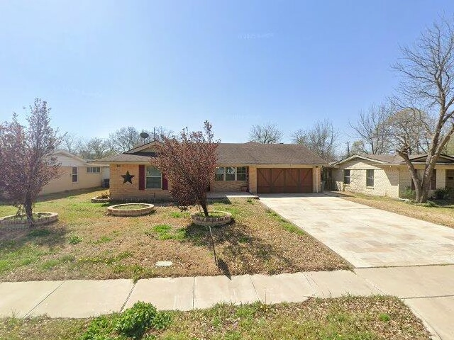 House image located at Dallas, TX 75228