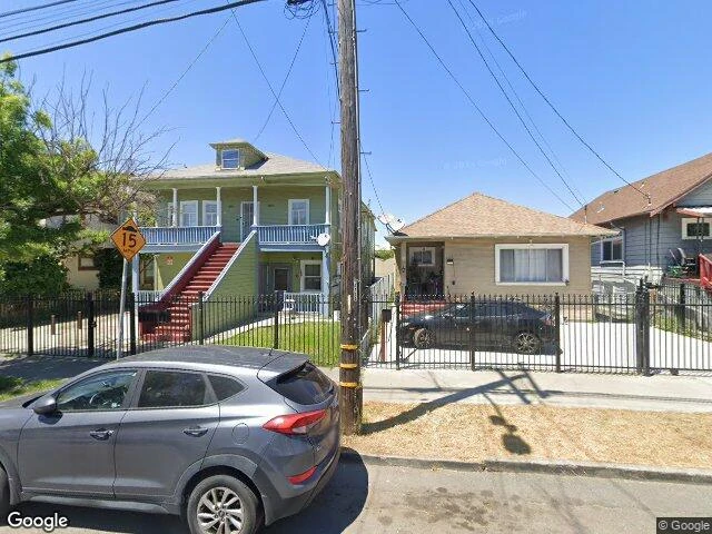 House image located at Oakland, CA 94601