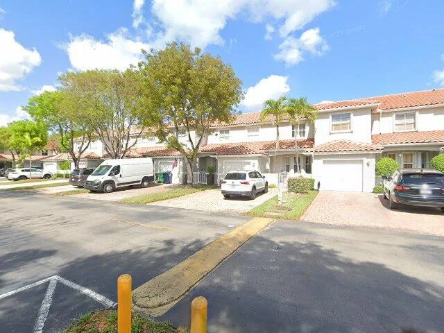 House image located at Miami, FL 33178