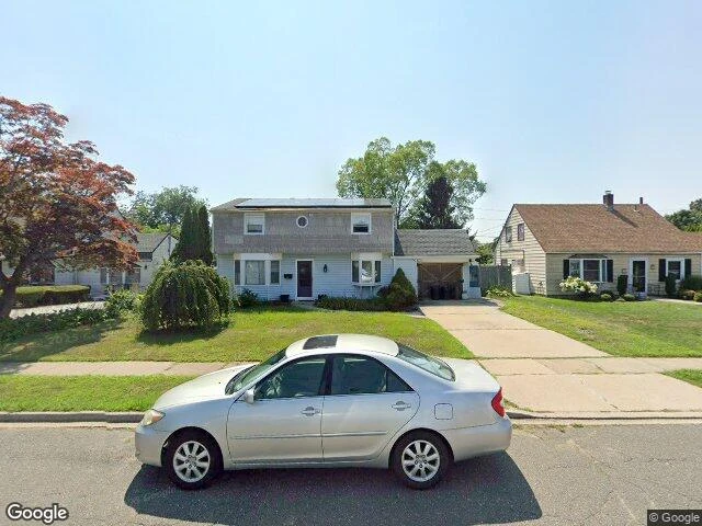 House image located at Levittown, NY 11756