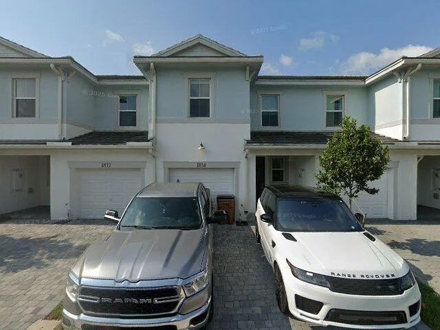 House image located at Deerfield Beach, FL 33442