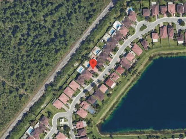 House image located at Miami, FL 33186