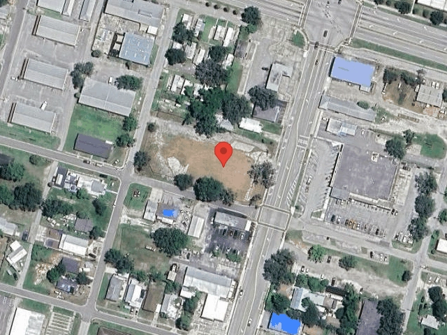 House image located at Sebring, FL 33870