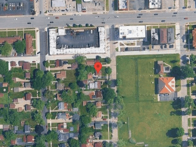 House image located at Broadview, IL 60155