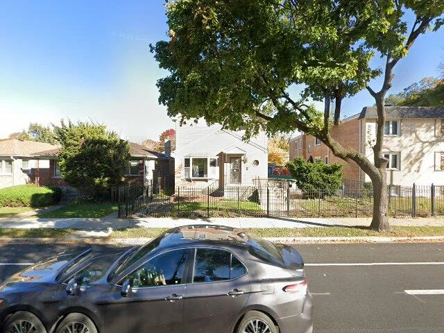 House image located at Chicago, IL 60659