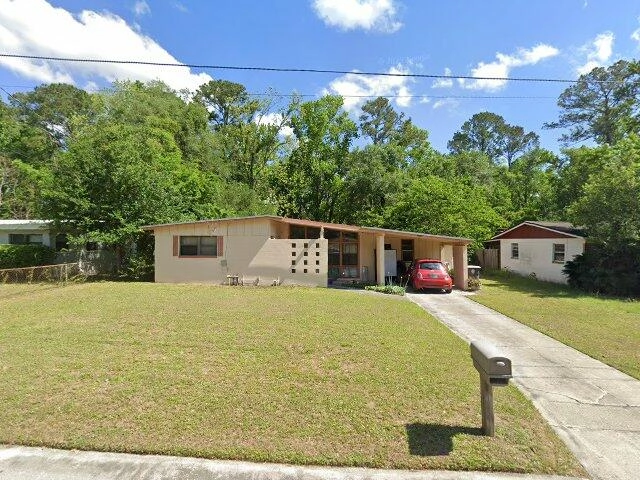 House image located at Jacksonville, FL 32210