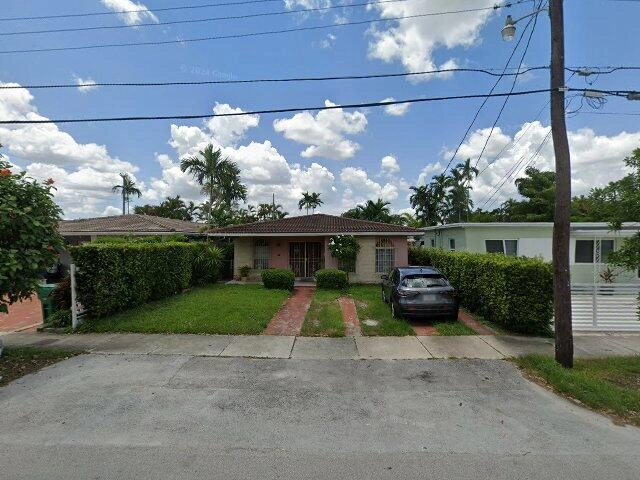 House image located at Miami, FL 33126