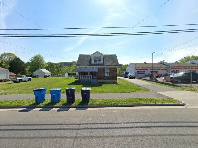 House image located at Roanoke, VA 24014