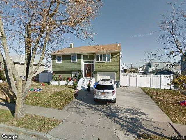 House image located at Freeport, NY 11520