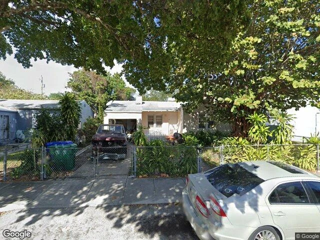 House image located at Miami, FL 33127