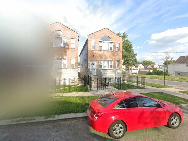 House image located at Chicago, IL 60621