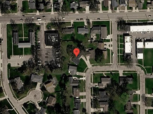 House image located at Freeport, IL 61032