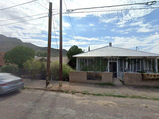 House image located at Superior, AZ 85173