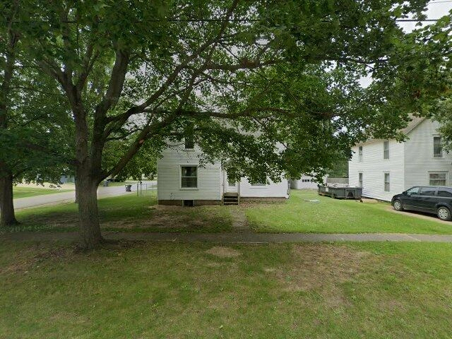 House image located at Lawton, MI 49065