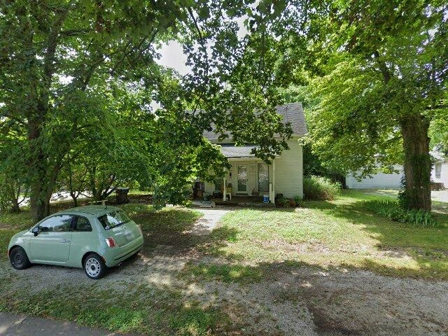 House image located at New Harmony, IN 47631