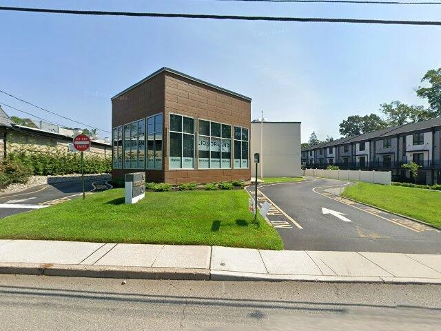 House image located at Waldwick, NJ 07463