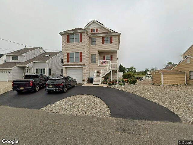 House image located at Lanoka Harbor, NJ 08734