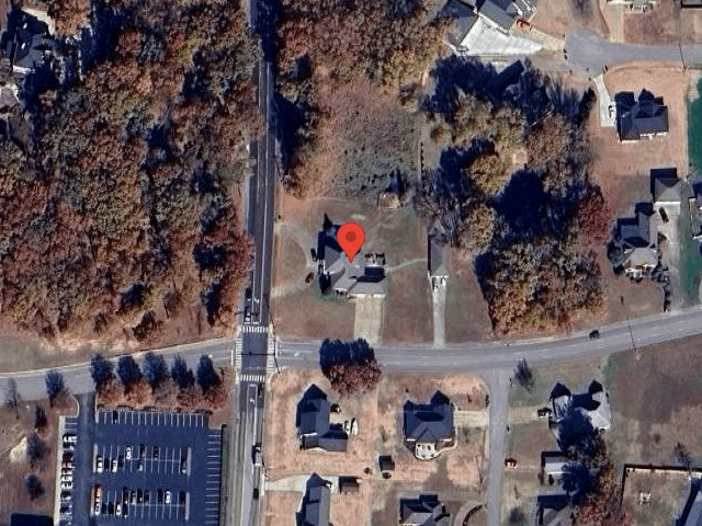 House image located at Paris, TN 38242