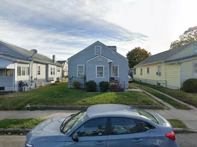 House image located at Trenton, NJ 08610