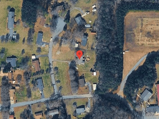 House image located at Hickory, NC 28601