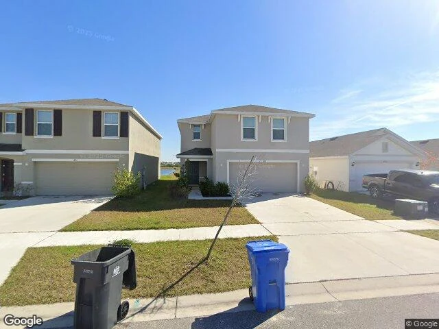 House image located at Ruskin, FL 33570