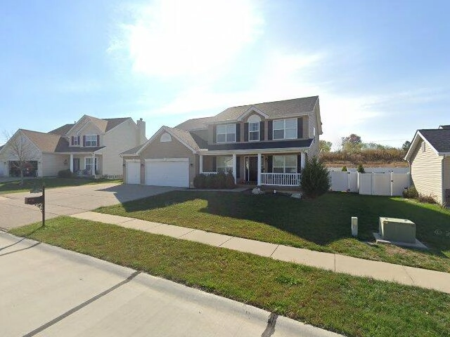 House image located at Lake Saint Louis, MO 63367