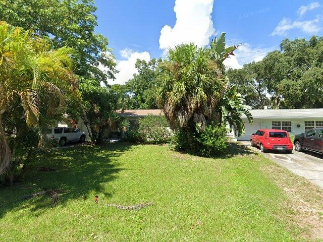House image located at Saint Petersburg, FL 33705