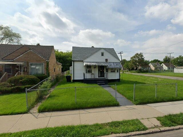 House image located at Detroit, MI 48217