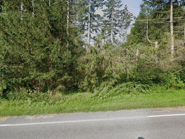 House image located at Syracuse, NY 13215