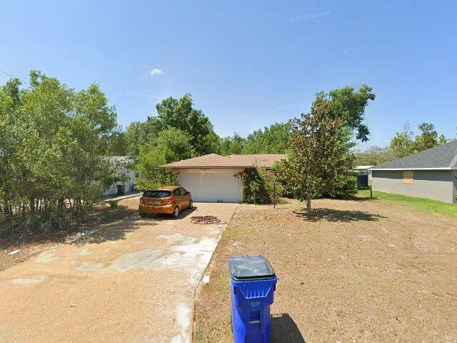 House image located at Sebring, FL 33870