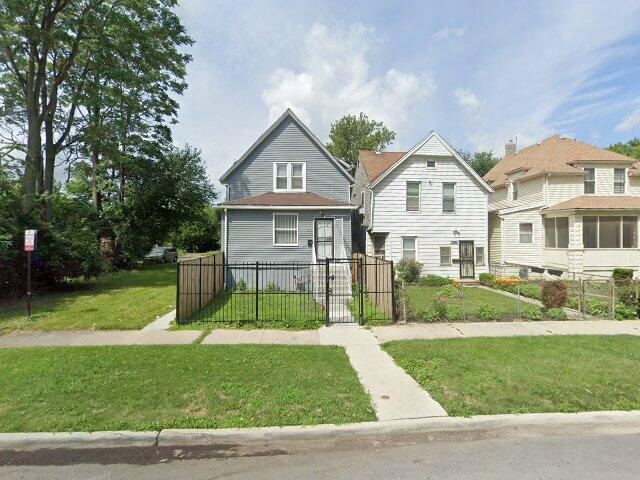 House image located at Chicago, IL 60628