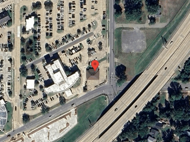 House image located at Louisville, KY 40205