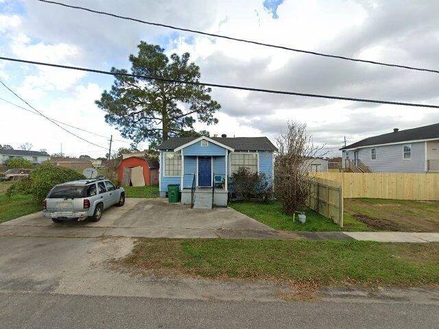 House image located at Harvey, LA 70058