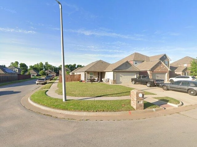 House image located at Yukon, OK 73099