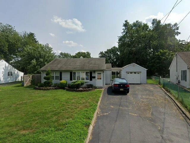 House image located at Edison, NJ 08817