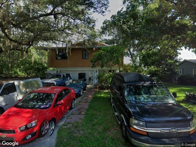 House image located at Saint Petersburg, FL 33702