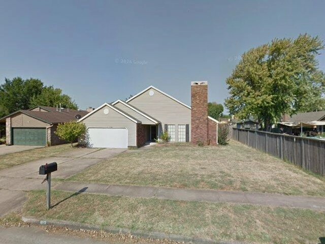 House image located at Broken Arrow, OK 74012