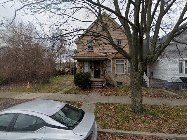 House image located at Detroit, MI 48214