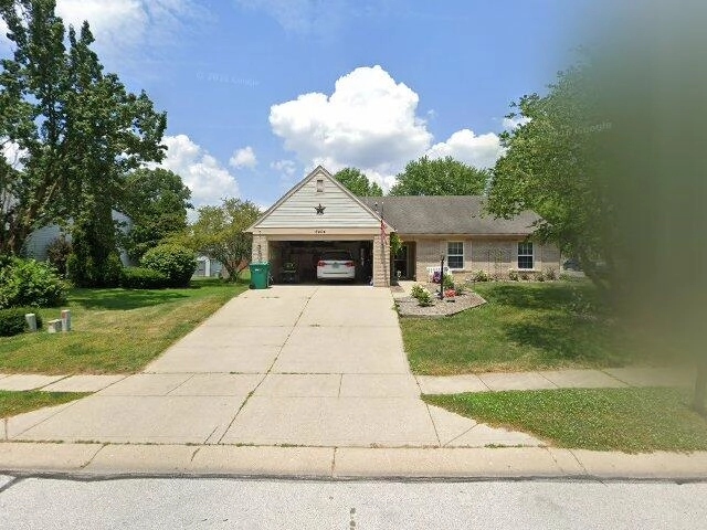 House image located at Avon, IN 46123