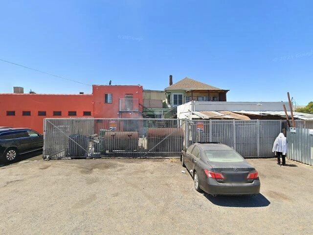 House image located at Oakland, CA 94603